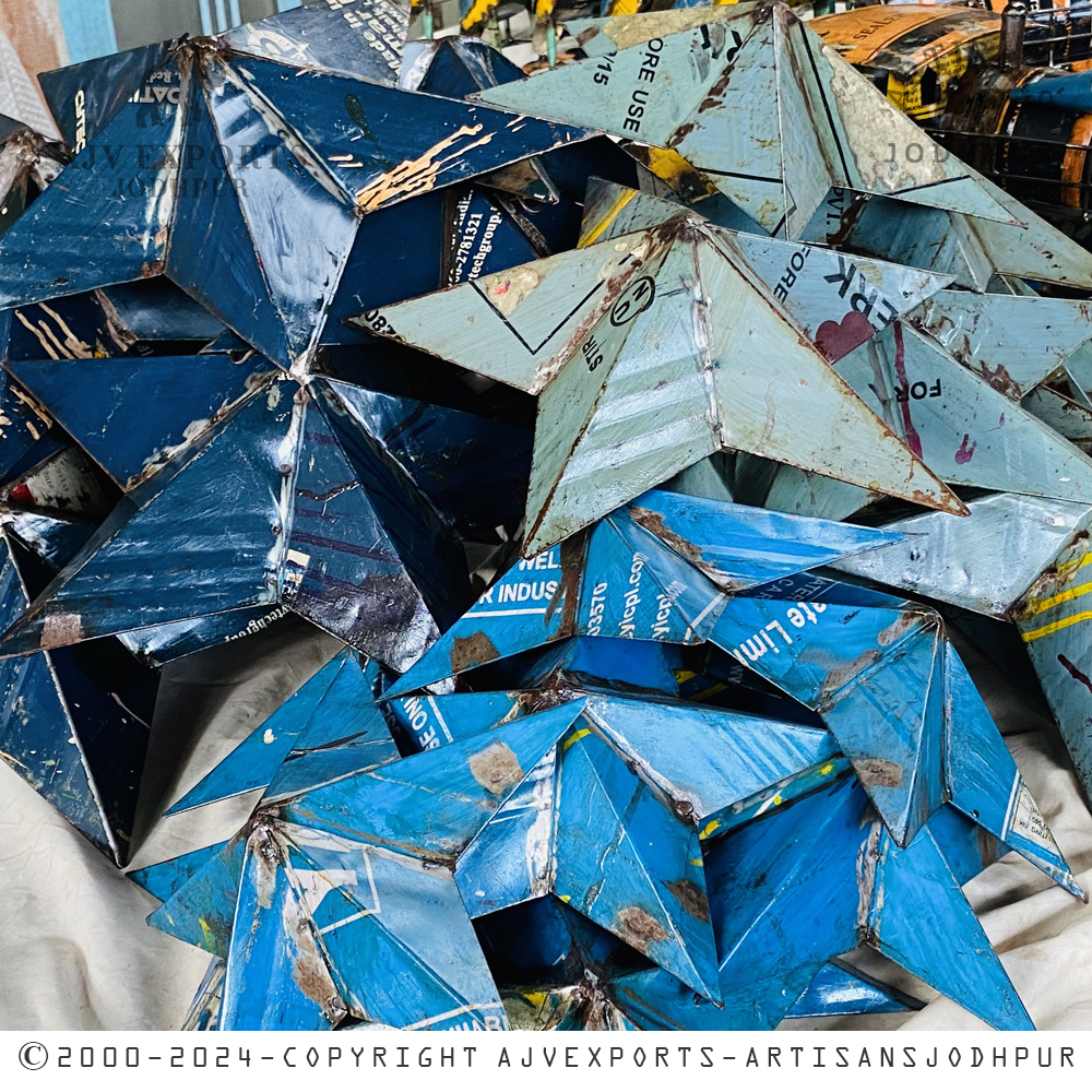 Eco-Friendly Metal Stars